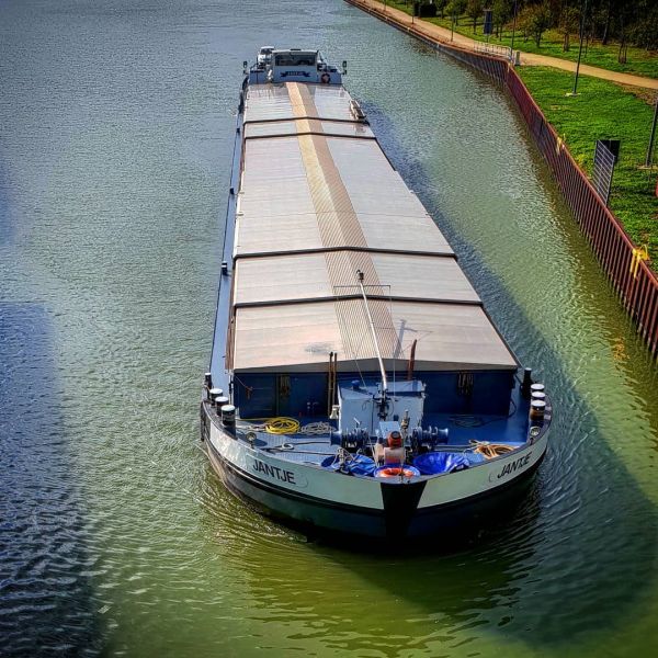 Insta-Foto aus 76.7725